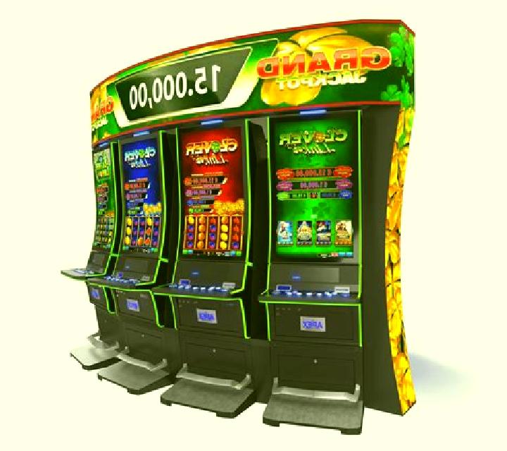Clover Queen slot machine