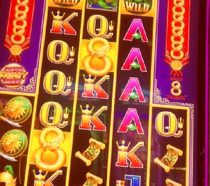 Coin Frenzy slot machine