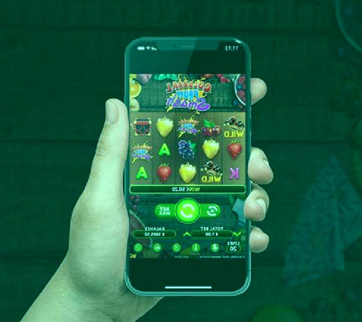 Colossal Fruit Smash slot game