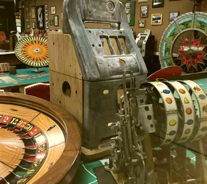 Colossus Fracpot slot machine