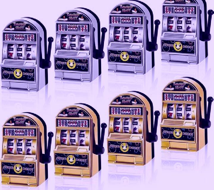 Colour slot machine