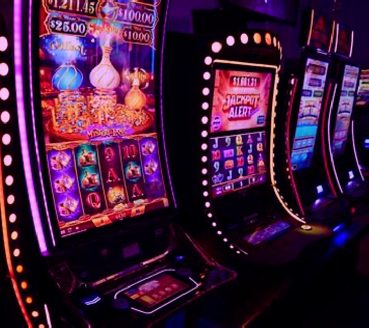 Coral Cash (Mondoplay) slot