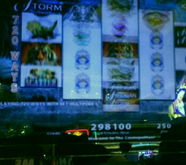 Cosmopolitan slot machine