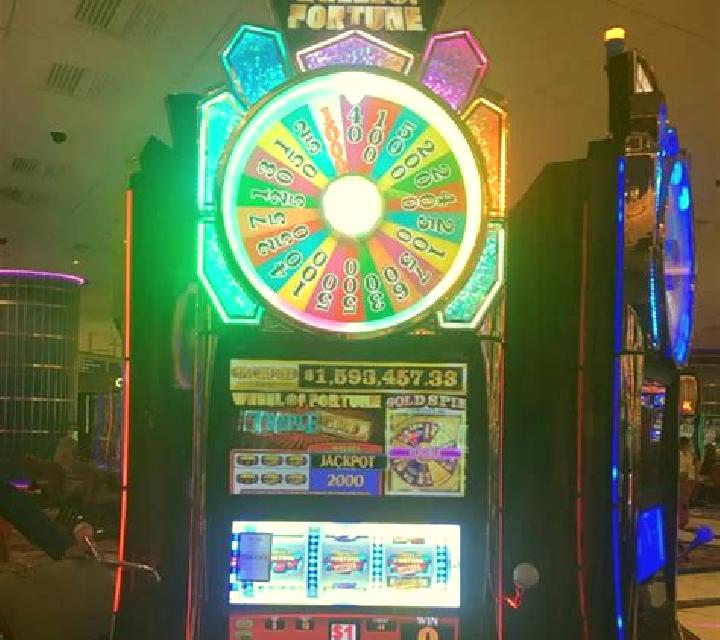 Countdown to Fortune slot machine