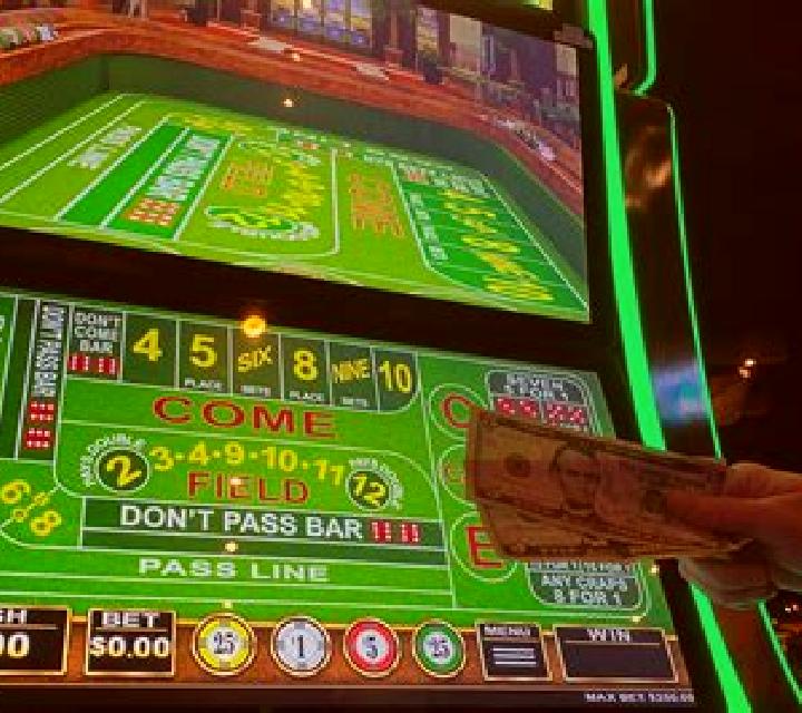 Craps (Rectangle Games) slot machine