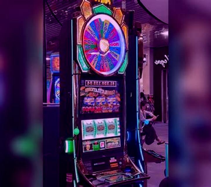 Crash Live slot machine