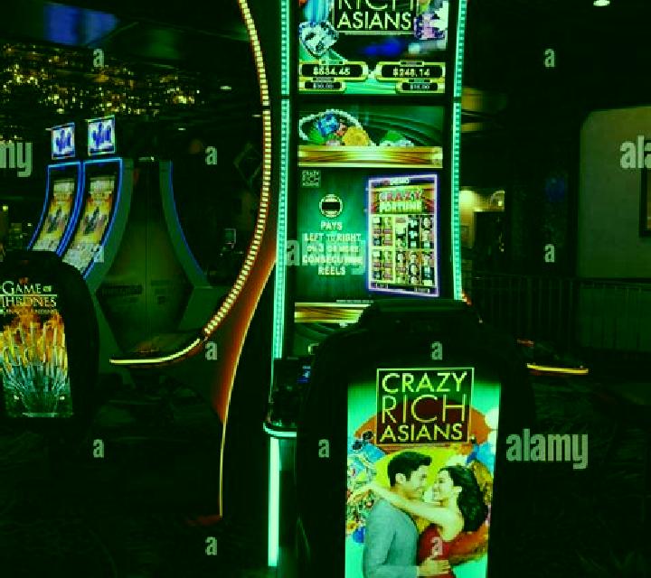 Crazy Rich Coins slot machine