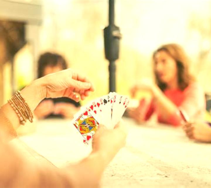 Crazy Six Cards Bull KX slot