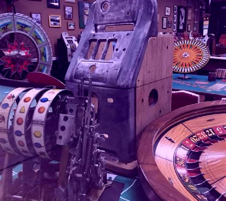 Crown and Anchor (Evoplay) slot machine