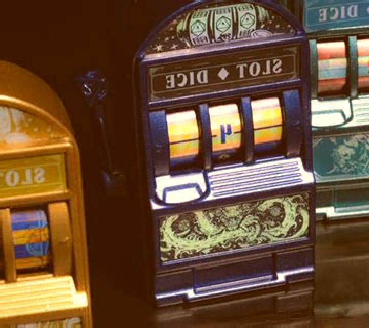 Crystal Dice slot machine