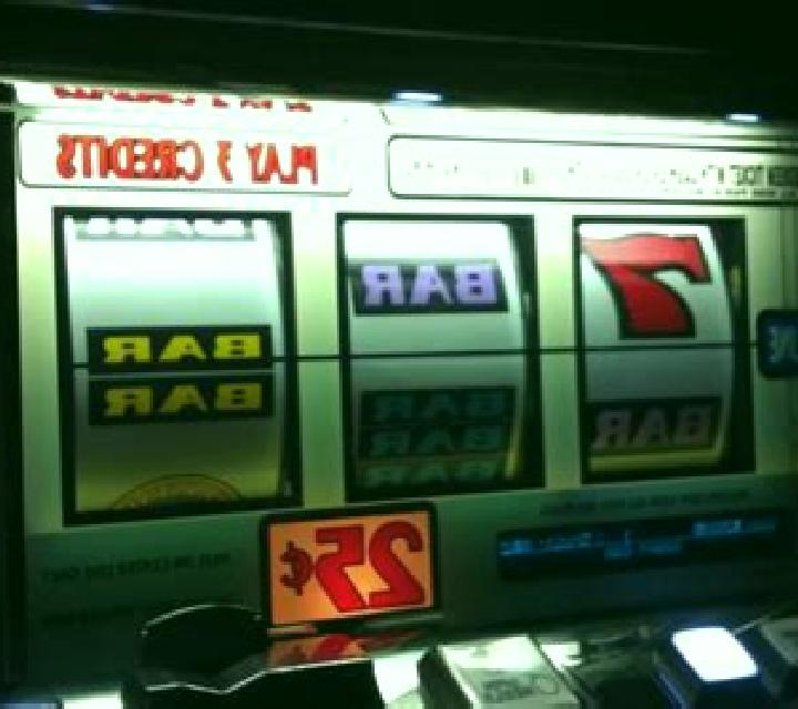 Crystal Sevens slot machine