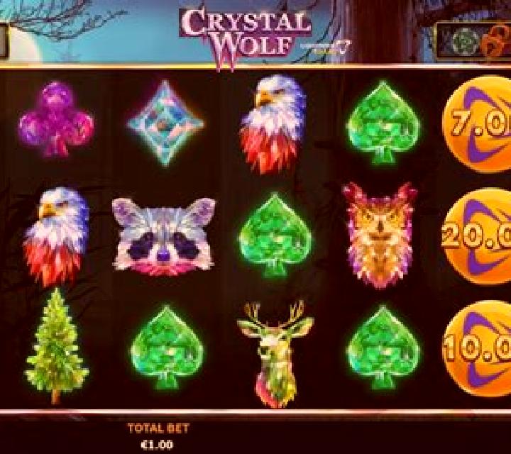 Crystal Wolf Lightning Chase slot