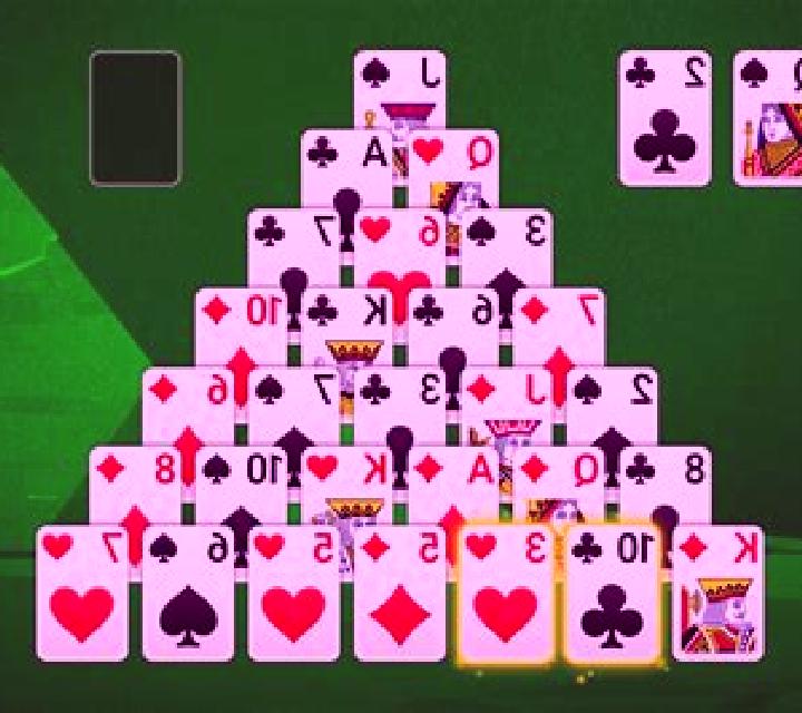 Curse of the Pyramid online slot