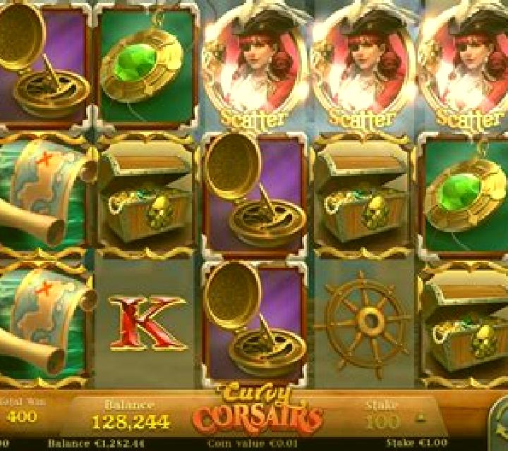 Curvy Corsairs slot game
