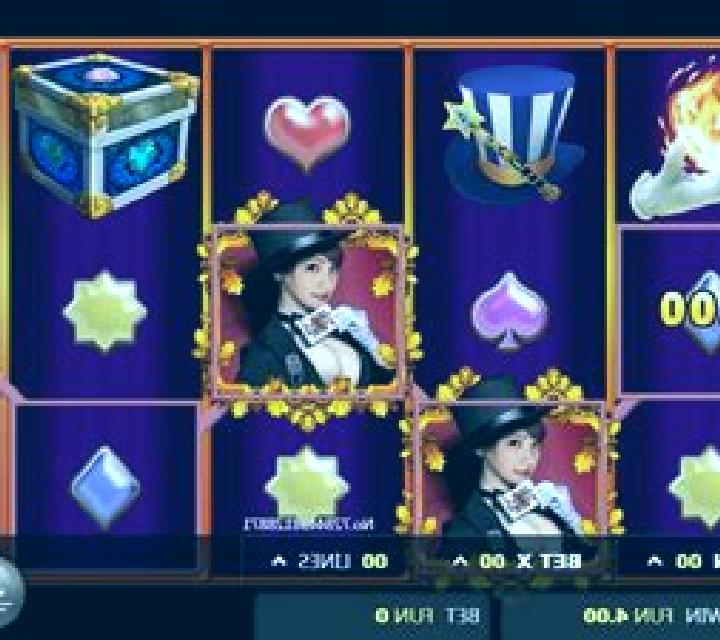 Curvy Magician slot