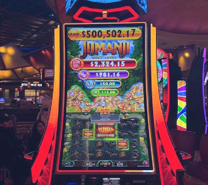 Cygnus 3 slot machine