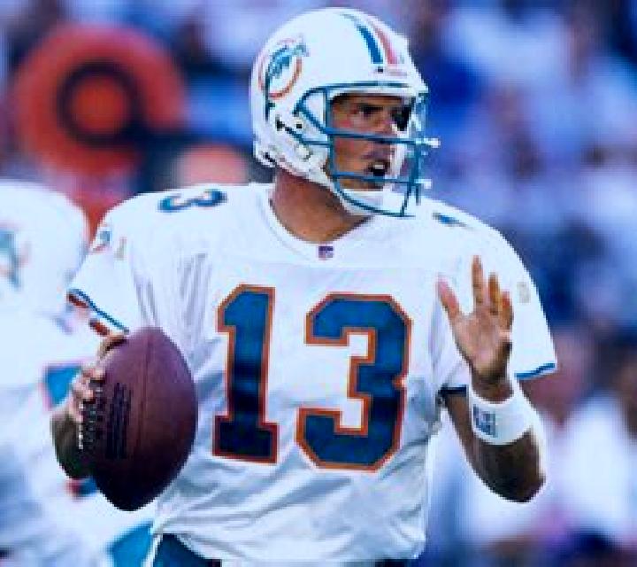 Dan Marino Perfect Pass slot