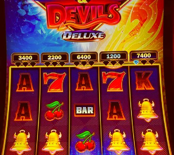 Dazzling Diamonds slot machine