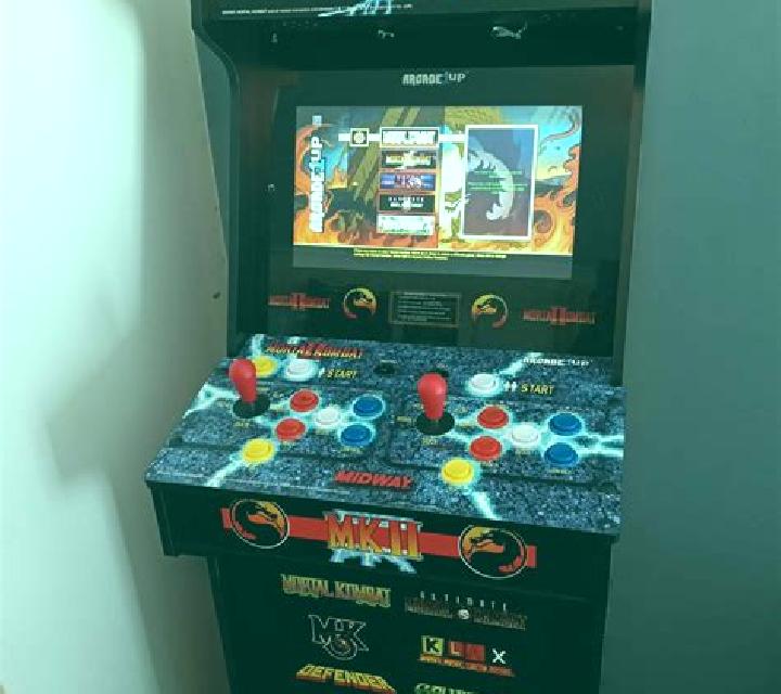 Deadly Combat slot machine