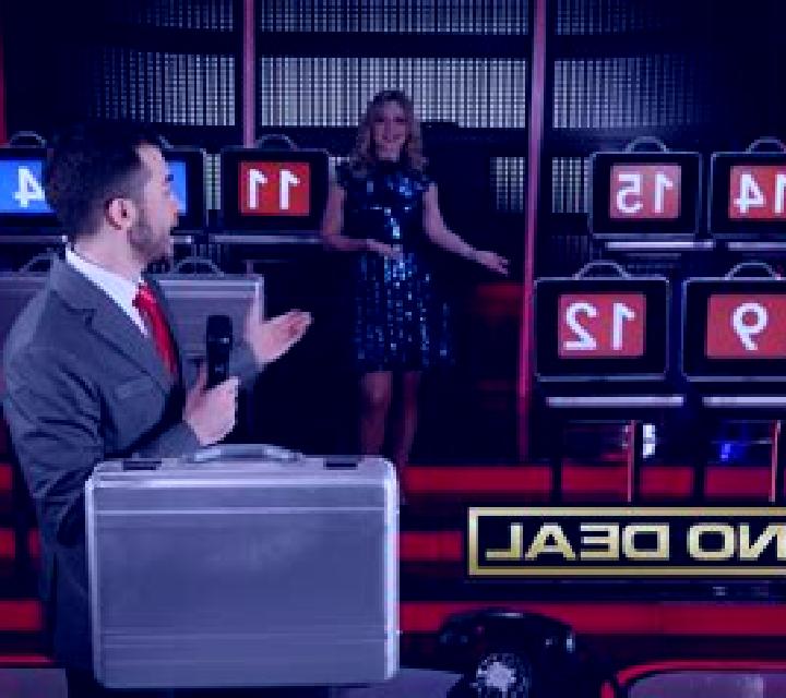 Deal or No Deal Red Box Streak slot game