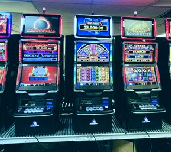 Defuse It! slot machine