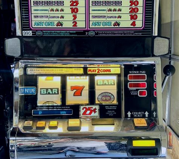 Demon Diamond slot machine