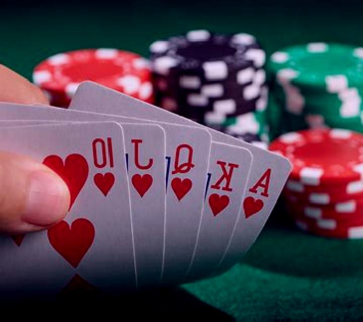 Deuces and Joker 4 Hand Poker slot game