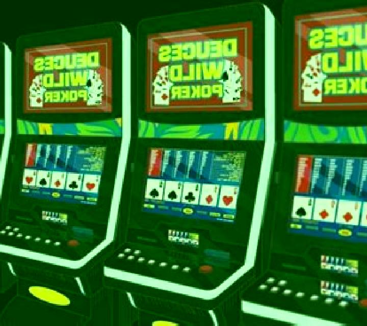Deuces Wild (Betsoft) slot machine