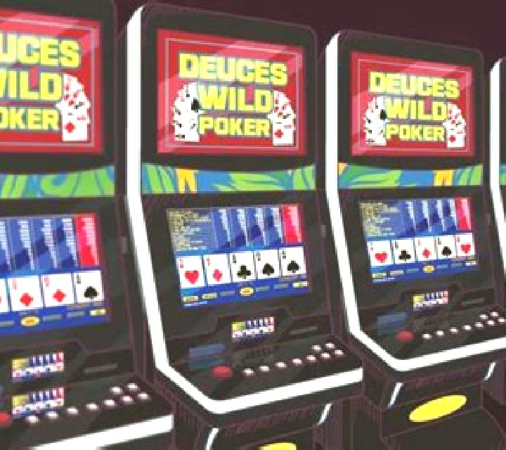Deuces Wild MH (Nucleus Gaming) slot game