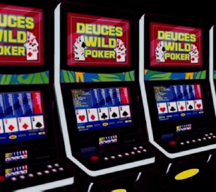 Deuces Wild (Nucleus Gaming) slot game