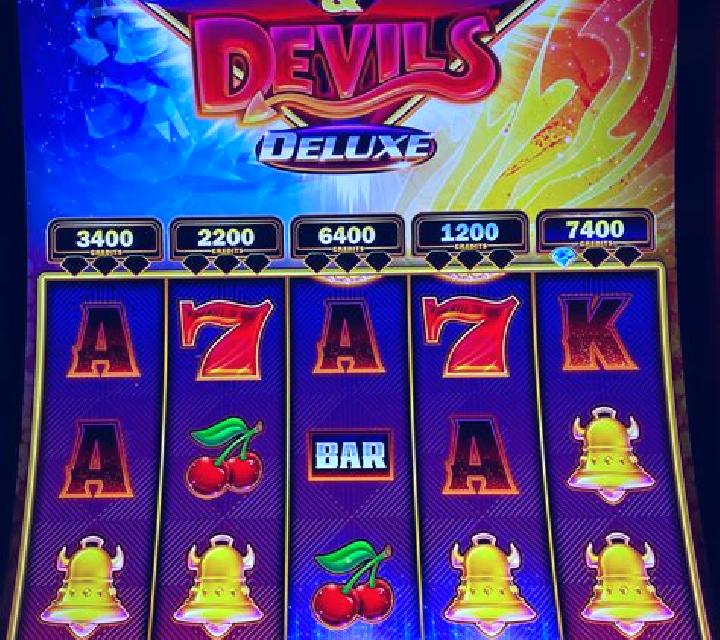 Devil s Number slot machine