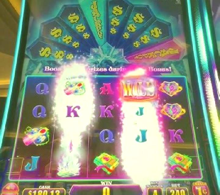 Diamond Frenzy slot machine