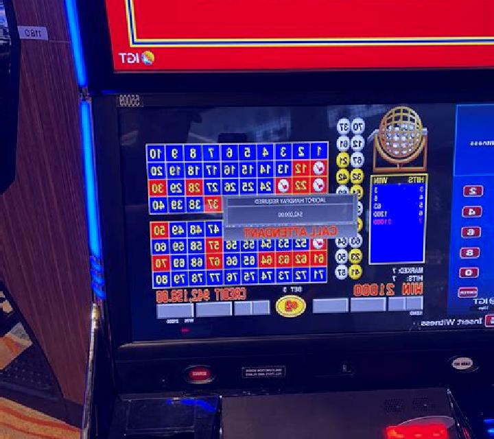 Diamond Keno slot machine