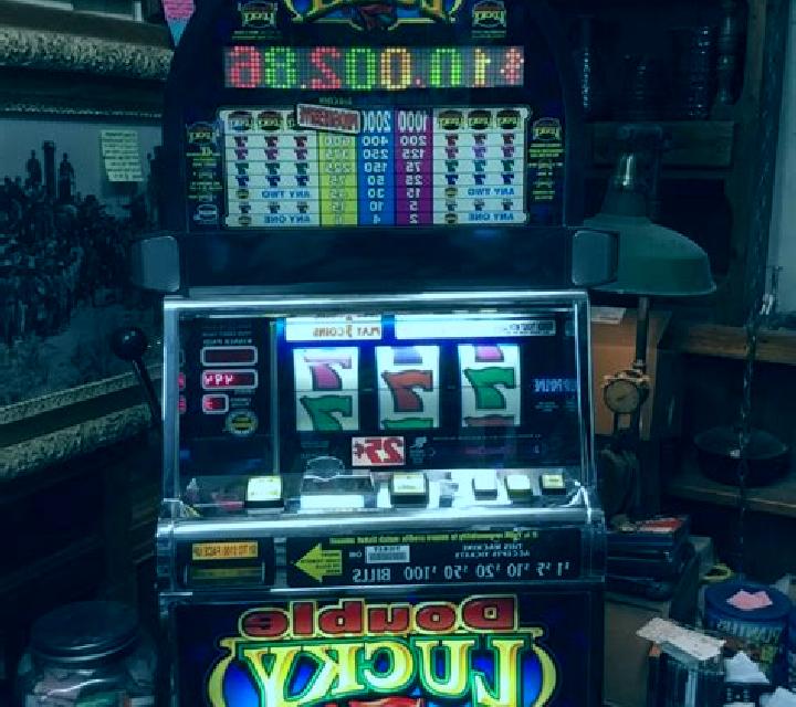 Diamond Mystery - 40 Charming 7 s slot machine