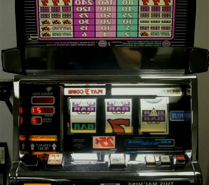 Diamond Nudge slot