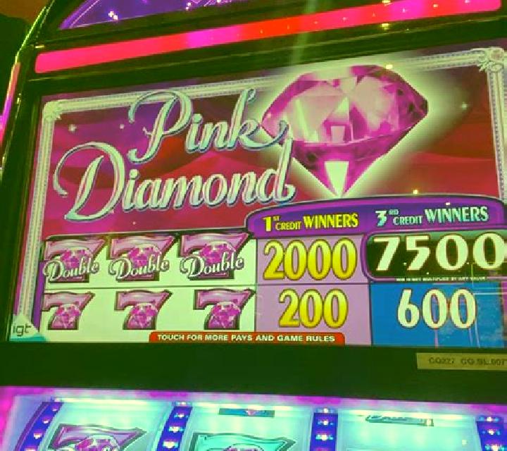 Diamond Roulette (WMG) slot machine