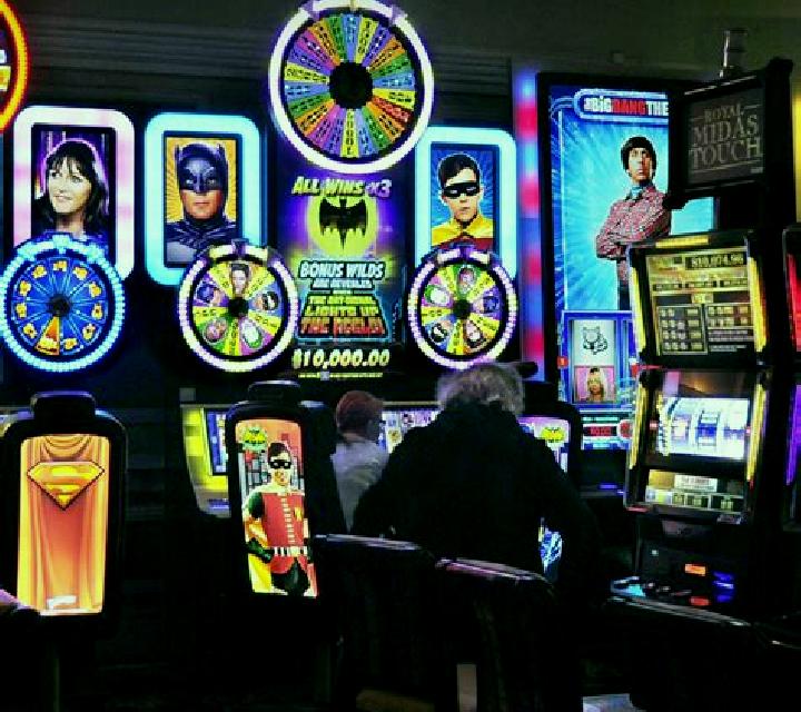 Diamond Street slot machine