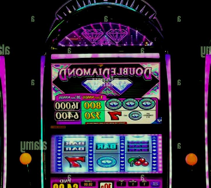 Diamond Strip slot machine
