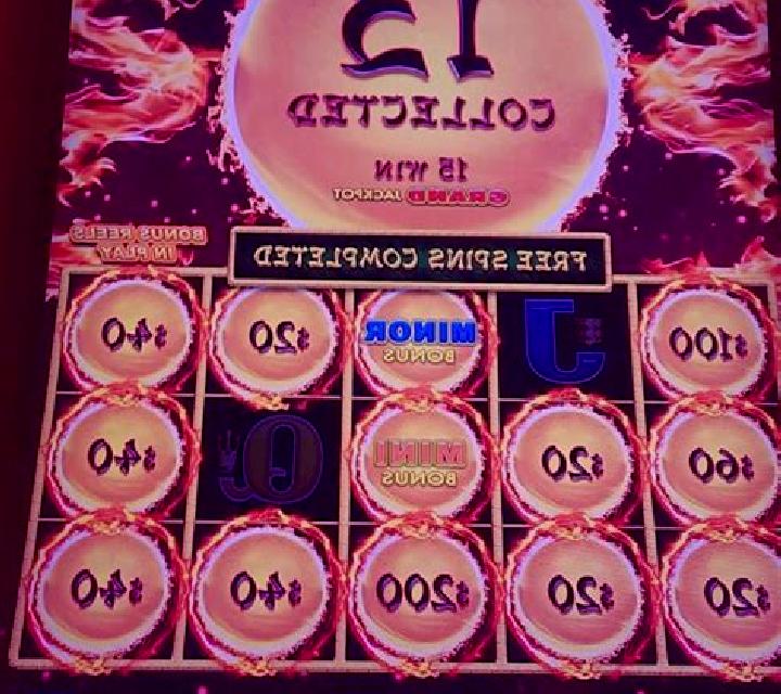 Diamond Supernova 20 slot machine