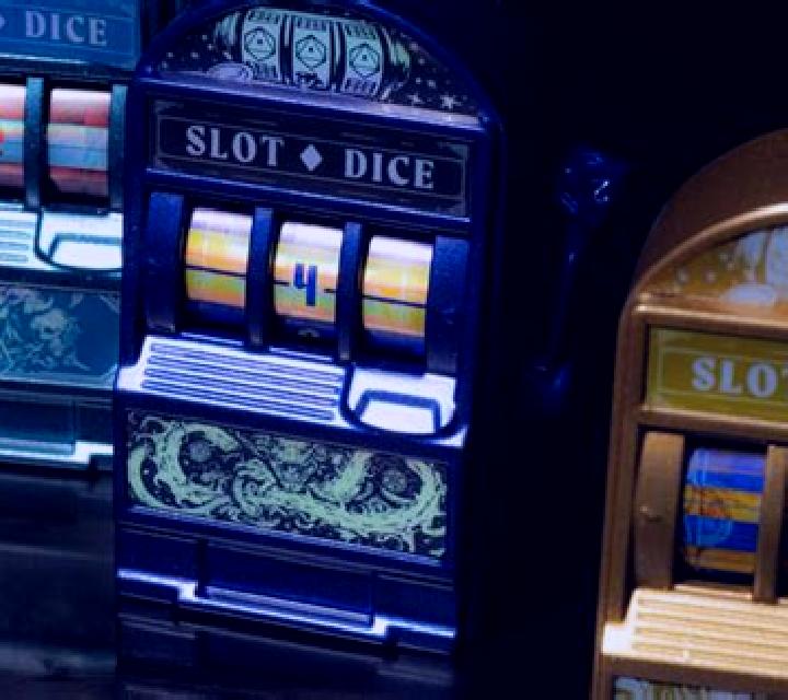 Dice Bingo slot machine