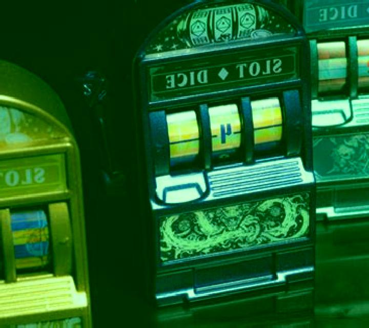 Dice & Drop slot machine