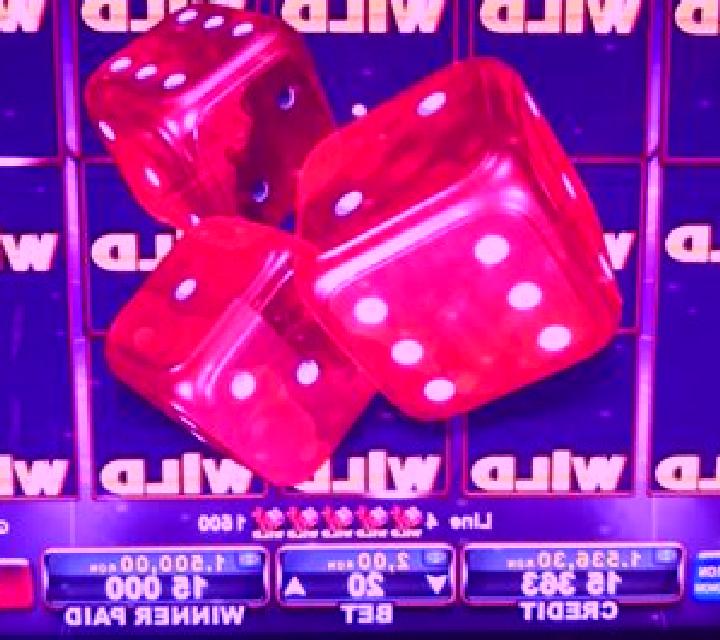 Dice & Roll slot machine