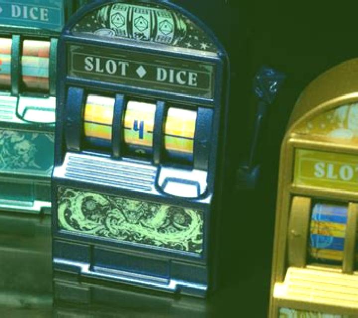 Dice Town slot machine