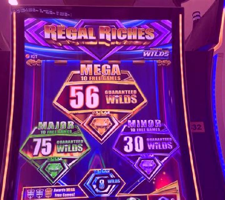 Dishes to Riches slot game