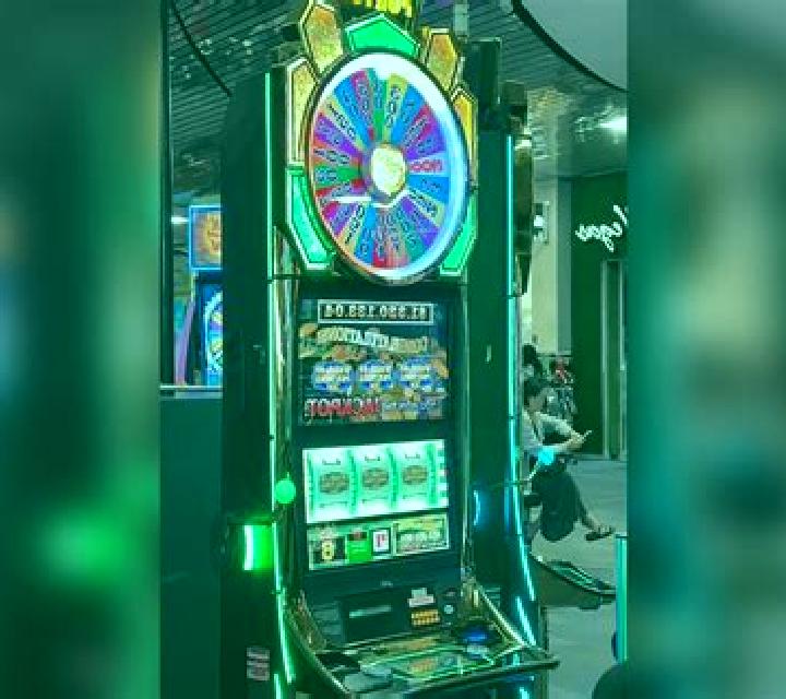 Doge Life slot machine