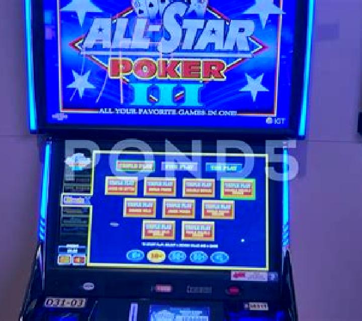DominoQQ slot machine