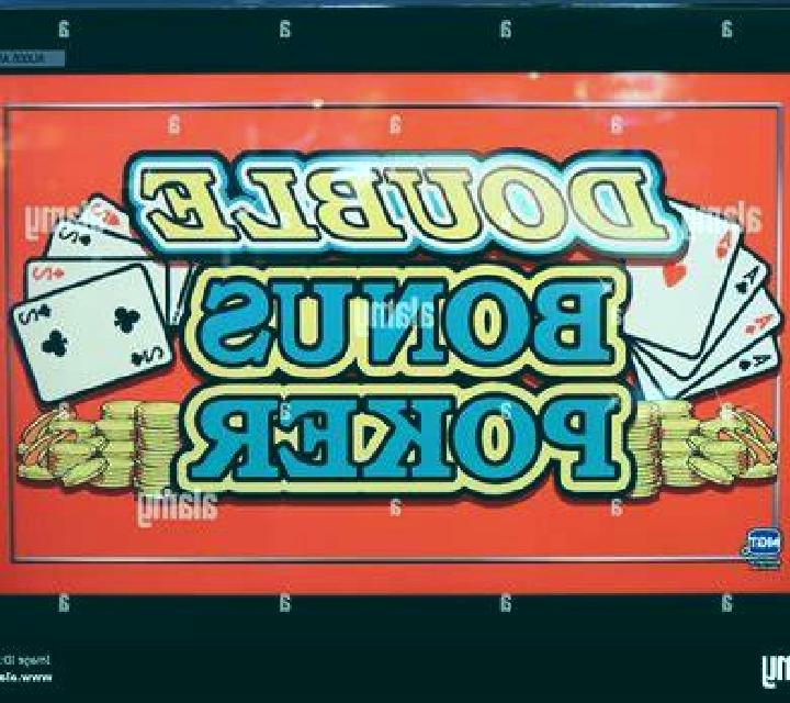 Double Bonus Poker Game King slot machine