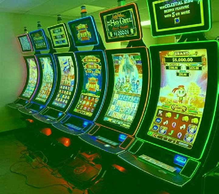 Double Joker Poker (Nucleus Gaming) slot machine