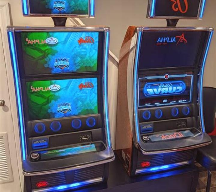 Double slot machine