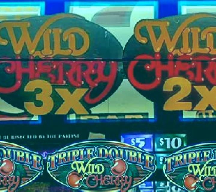 Double Triple Wild Claw online slot